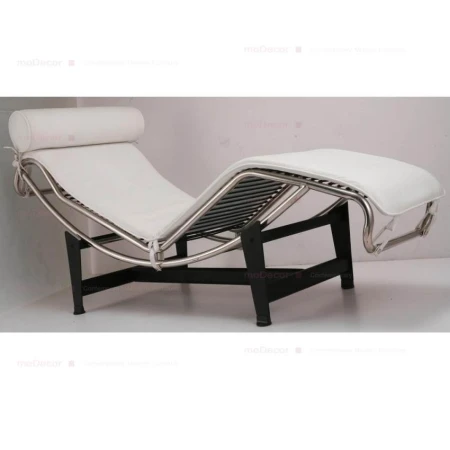 Le_Corbusier_LC4_Chaise_Lounge_White_Leather-850x850.JPG