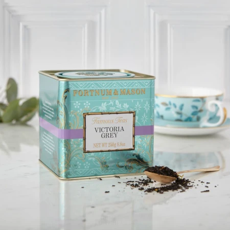Fortnum &amp; Mason Victoria Grey Loose Leaf Caddy 250g 2.jpg