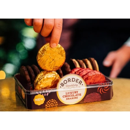 Border Biscuits Luxury Chocolate Sharing Pack 365g 2.jpg
