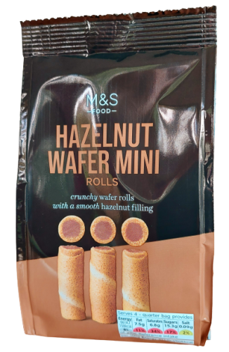 Przejdź do produktu Marks & Spencer Hazelnut Wafer Mini Rolls 125g