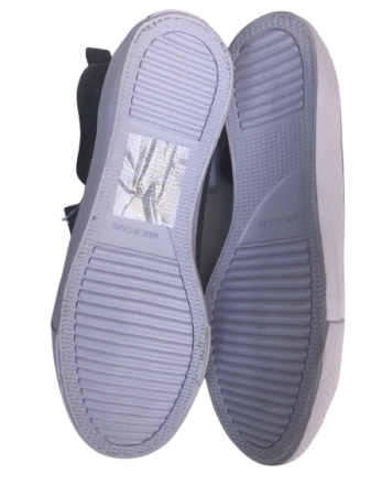 Harry_Potter_Trainers_5-removebg-preview.png
