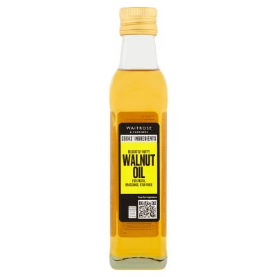 Przejdź do produktu Waitrose Cooks' Ingredients Walnut Oil 250ml