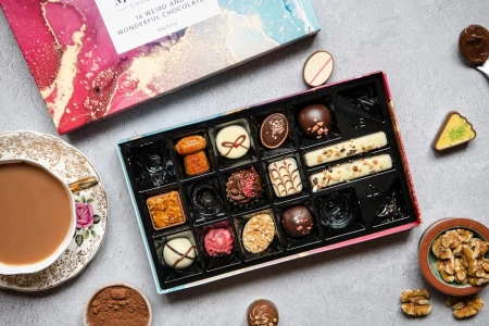 Martin's Chocolatier Weird &amp; Wonderful Collection  16 Belgian Chocolates in 15 Assorted Flavours 4.jpg