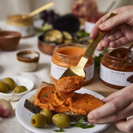 Odysea Harissa Houmous 265g 4.jpg
