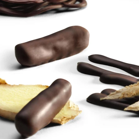 Hotel Chocolat Enrobed Ginger Sticks 150g 3.jpg