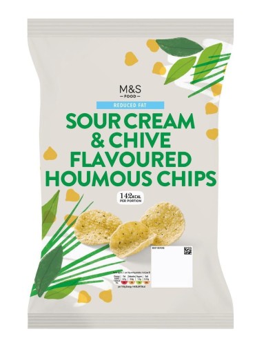 Przejdź do produktu Marks & Spencer Reduced Fat Sour Cream & Chive Houmous Chips 110g