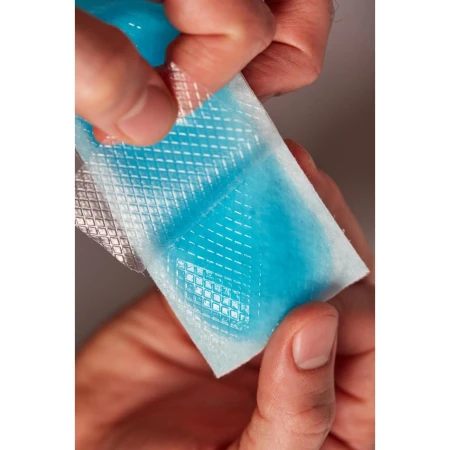 Kool 'n' Soothe Migraine Cooling Gel Sheet 4 per pack 3.jpg