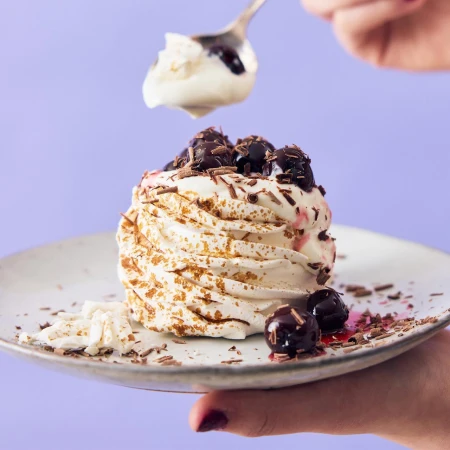 The Glorious Mess Caramel Meringue Nests 4 x 30g 5.jpg