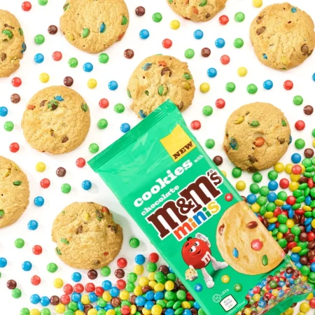 M&M's Minis Milk Chocolate Cookies 180g 3.jpg