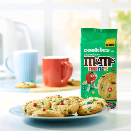 M&M's Minis Milk Chocolate Cookies 180g 2.jpg