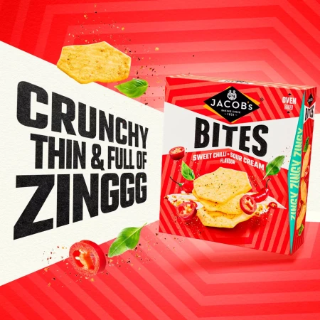 Jacob's Bites Sweet Chilli & Sour Cream Crackers 125g 2.webp