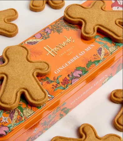 Harrods Lightly Spiced and Perfectly Crisp Gingerbread Men Biscuits Tin 300g 2.jpg