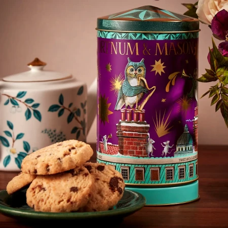 Fortnum & Mason Christmas Mini Merry Go Round Musical Chocolate & Caramel Shortbread Biscuit Tin 130g 2.webp