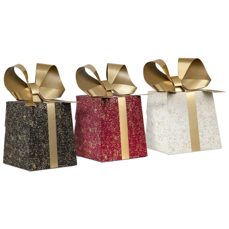 Marks & Spencer 6 Present-Shaped Christmas Crackers 2.webp