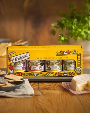 The Cheese-Lover’s Collection Gift Pack 2.webp