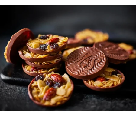 M&S Collection Milk Chocolate & Salted Caramel Florentines 3.webp