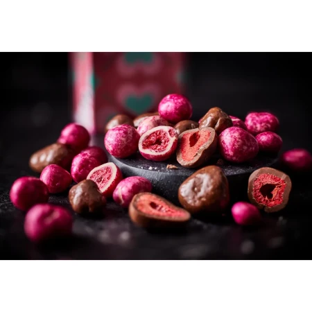 M&S I Love You Berry Much Chocolate Freeze Dried Fruits 2.webp