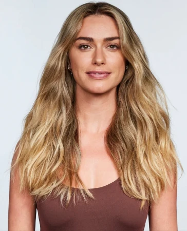 Hair by Sam McKnight Cool Girl Barely There Dry Styling Texture Mist Mini  50ml 9.jpg