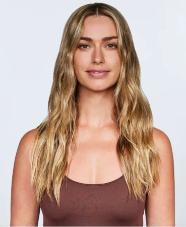 Hair by Sam McKnight Cool Girl Barely There Dry Styling Texture Mist Mini  50ml 8.jpg