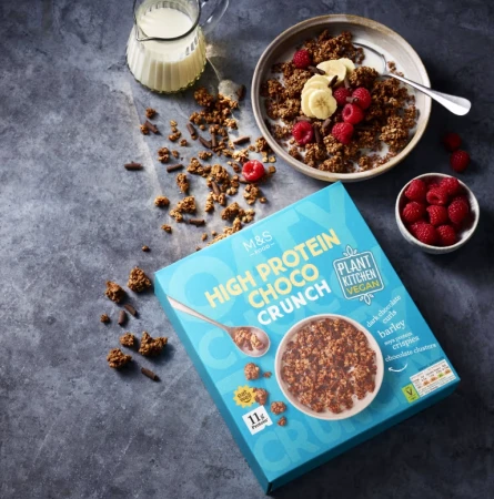 Marks & Spencer High Protein Vegan Chocolate Crunch 500g.webp