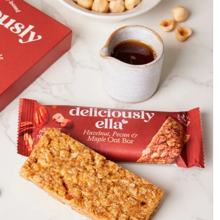 Deliciously Ella Hazelnut, Pecan & Maple Oat Bar Multipack 3.webp