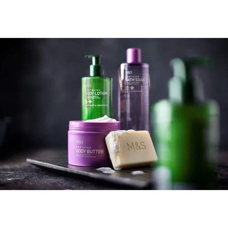 M&S Soothing Bath Soak Fig & Lotus Flower 4.webp