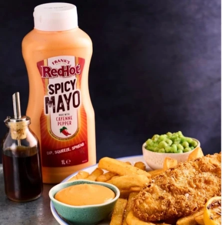 Frank’s Redhot Spicy Mayo With Cayenne Pepper - Dip, Squeeze, Spread 1L 3.webp