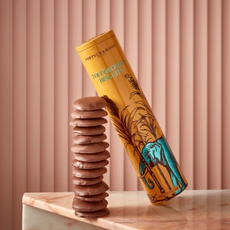 Fortnum & Mason Toffolossus Biscuits Tin 600g 1.webp