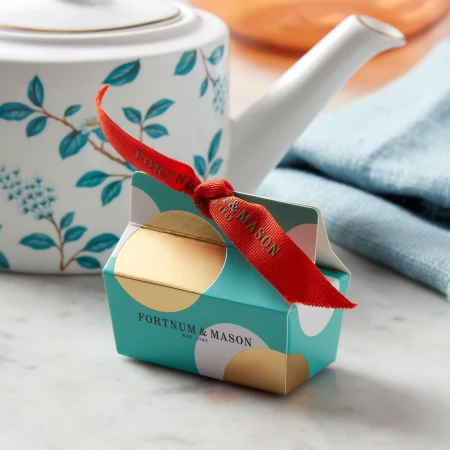 Fortnum & Mason Two Milk & Dark Salted Caramel Truffles Ballotin, 24g 3.webp