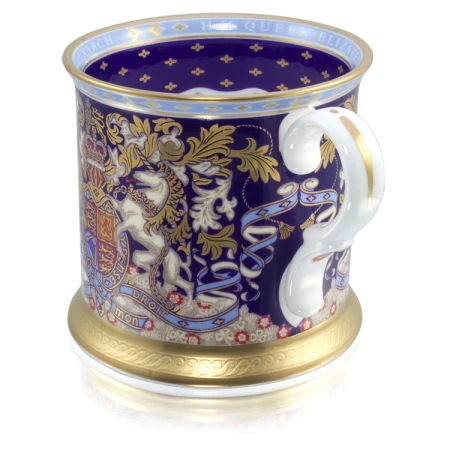 BUCKINGHAM PALACE LONGEST REIGNING MONARCH COMMEMORATIVE TANKARD 3.jpg