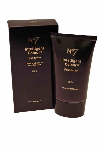 Przejdź do produktu Boots No7 – Intelligent Colour Foundation 40ml - Medium