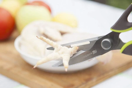 Multipurpose Carbon Steel Kitchen Scissors with Magnetic Holder 8.jpg