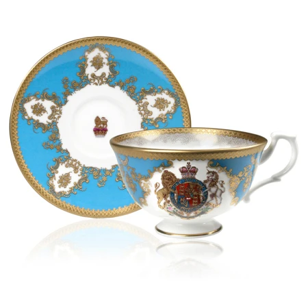 BUCKINGHAM PALACE COAT OF ARMS TEACUP AND SAUCER.jpg