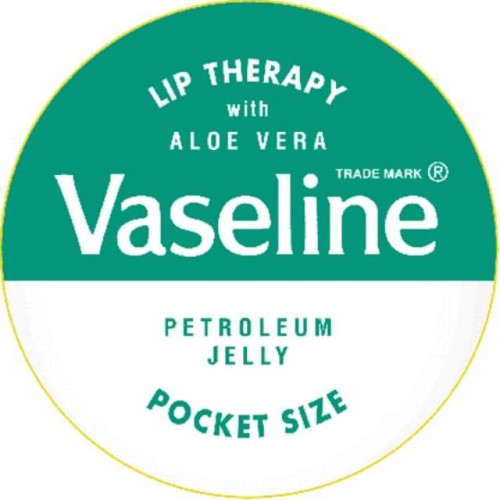 Przejdź do produktu Vaseline Lip Therapy with Aloe Vera 20g