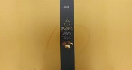 Przejdź do produktu Marks & Spencer Classic Belgian Chocolates 580g
