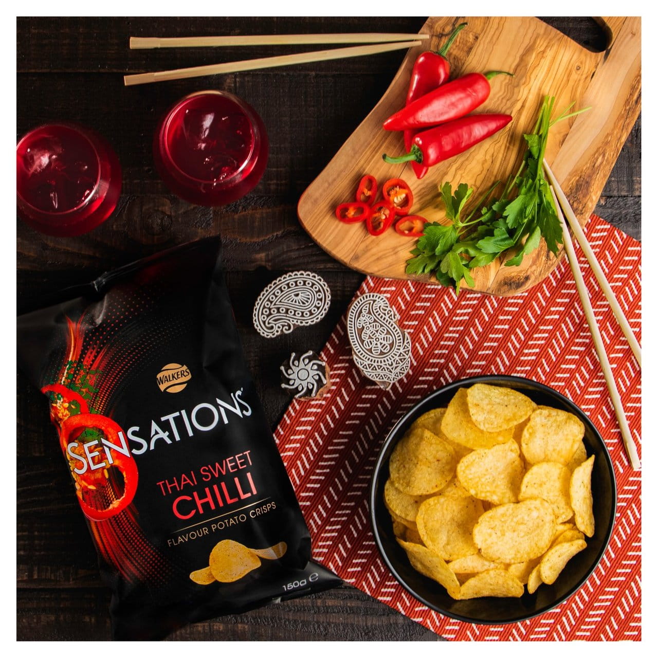Sensations Thai Sweet Chilli Crisps 150g 3.jpg