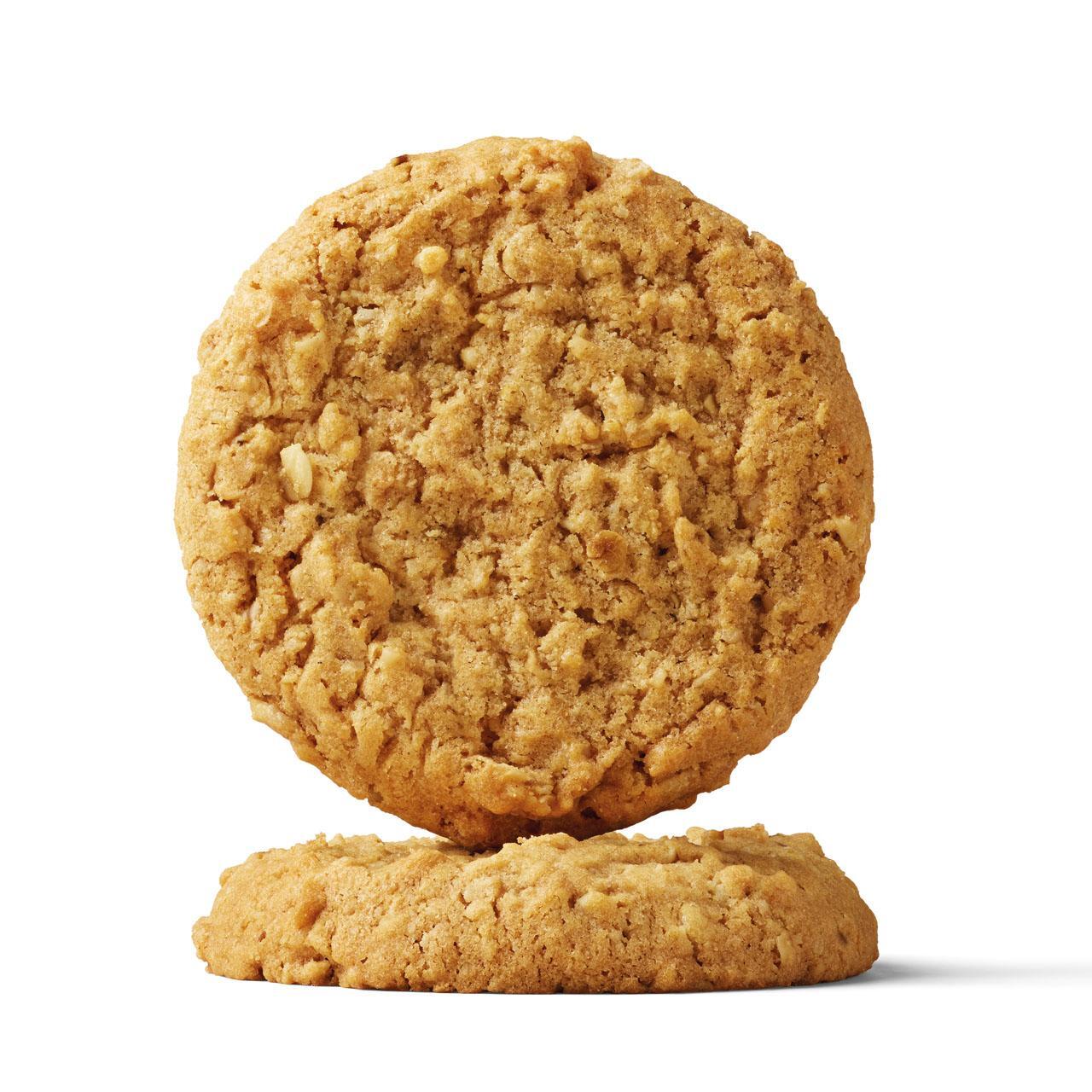 M&amp;S All Butter Oat Biscuits in a Tin 230g 2.jpg