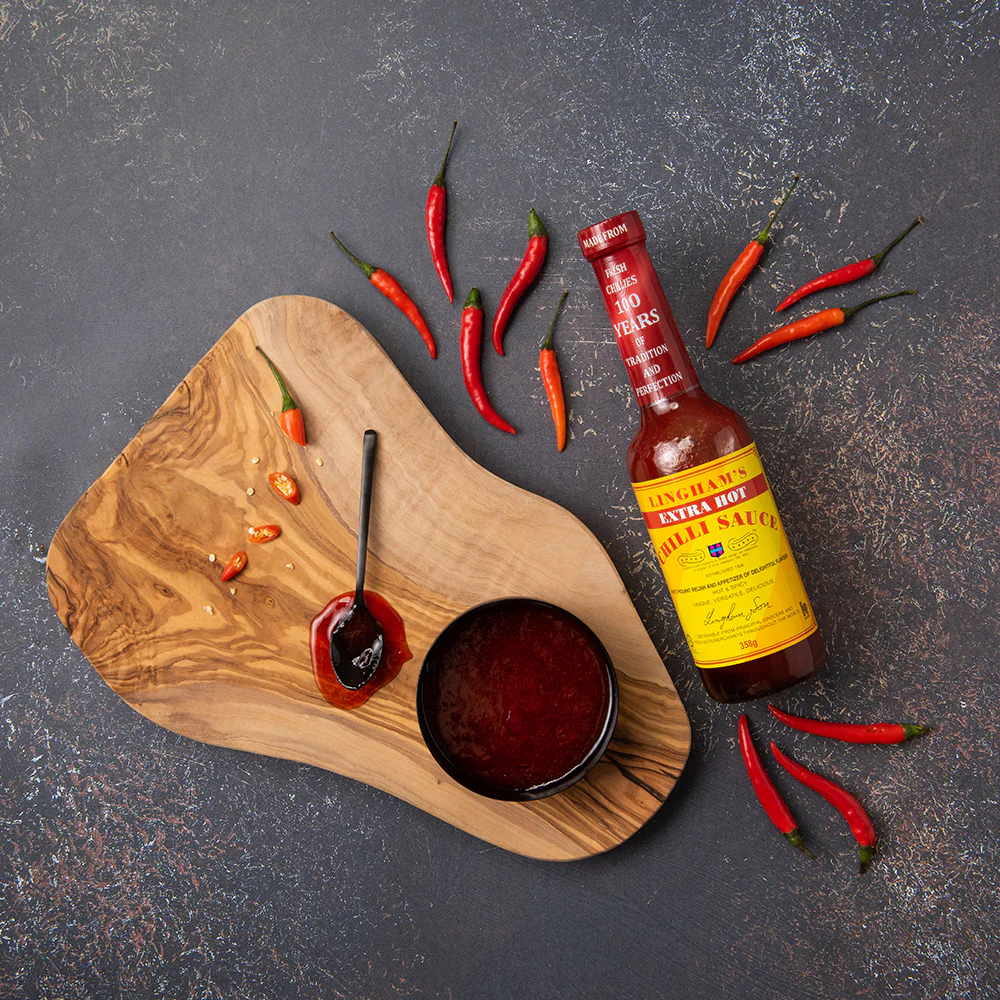 Lingham's Extra Hot Chilli Sauce 358g 3.webp