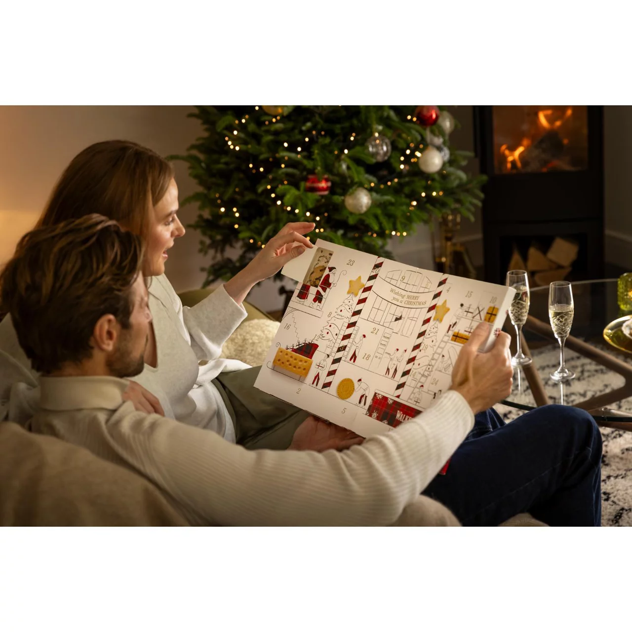 Walker's Shortbread Advent Calendar 4.webp