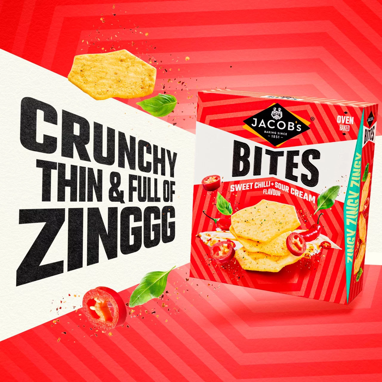 Jacob's Bites Sweet Chilli & Sour Cream Crackers 125g 2.webp