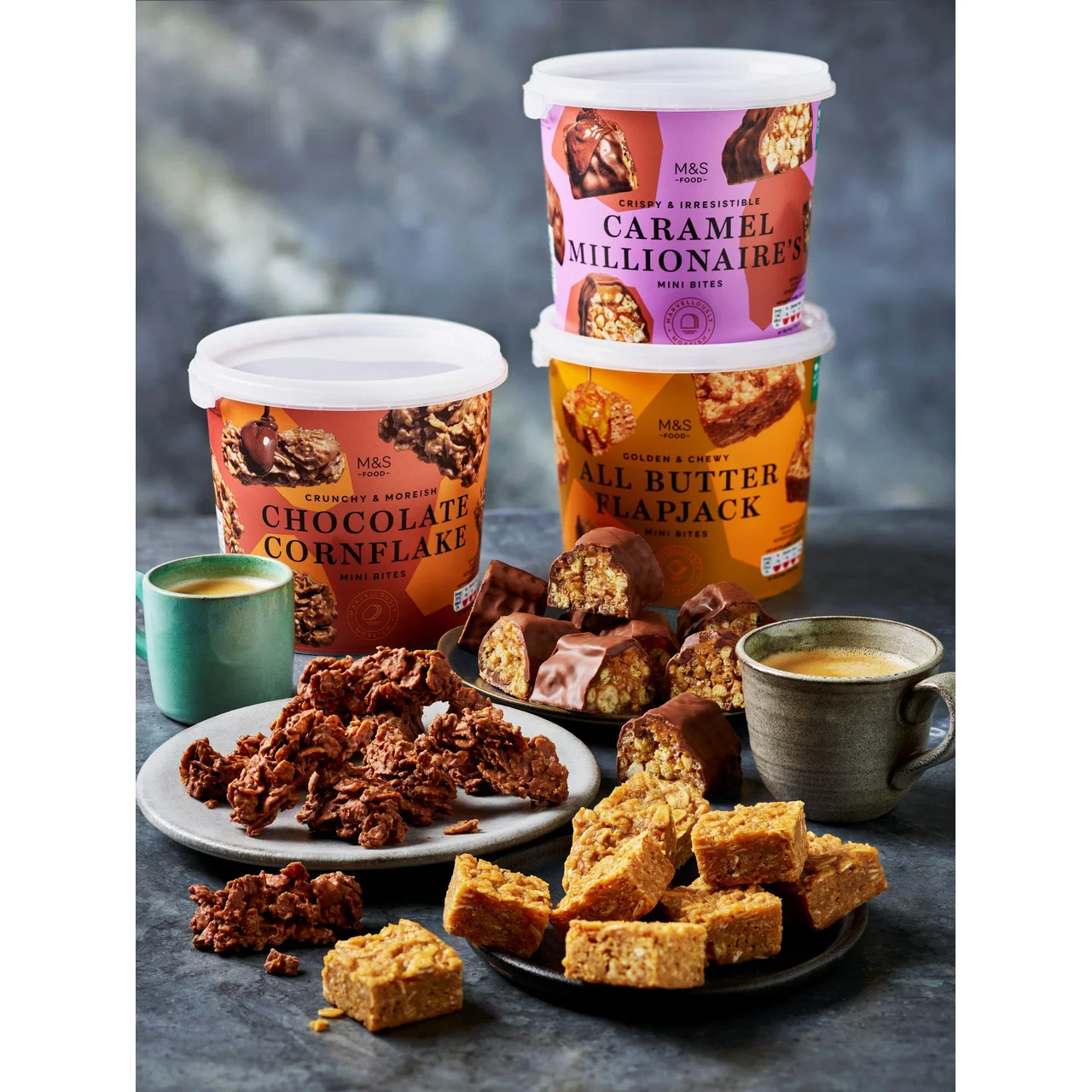 Marks & Spencer Golden & Chewy All Butter Flapjack Mini Bites 320g 3.webp