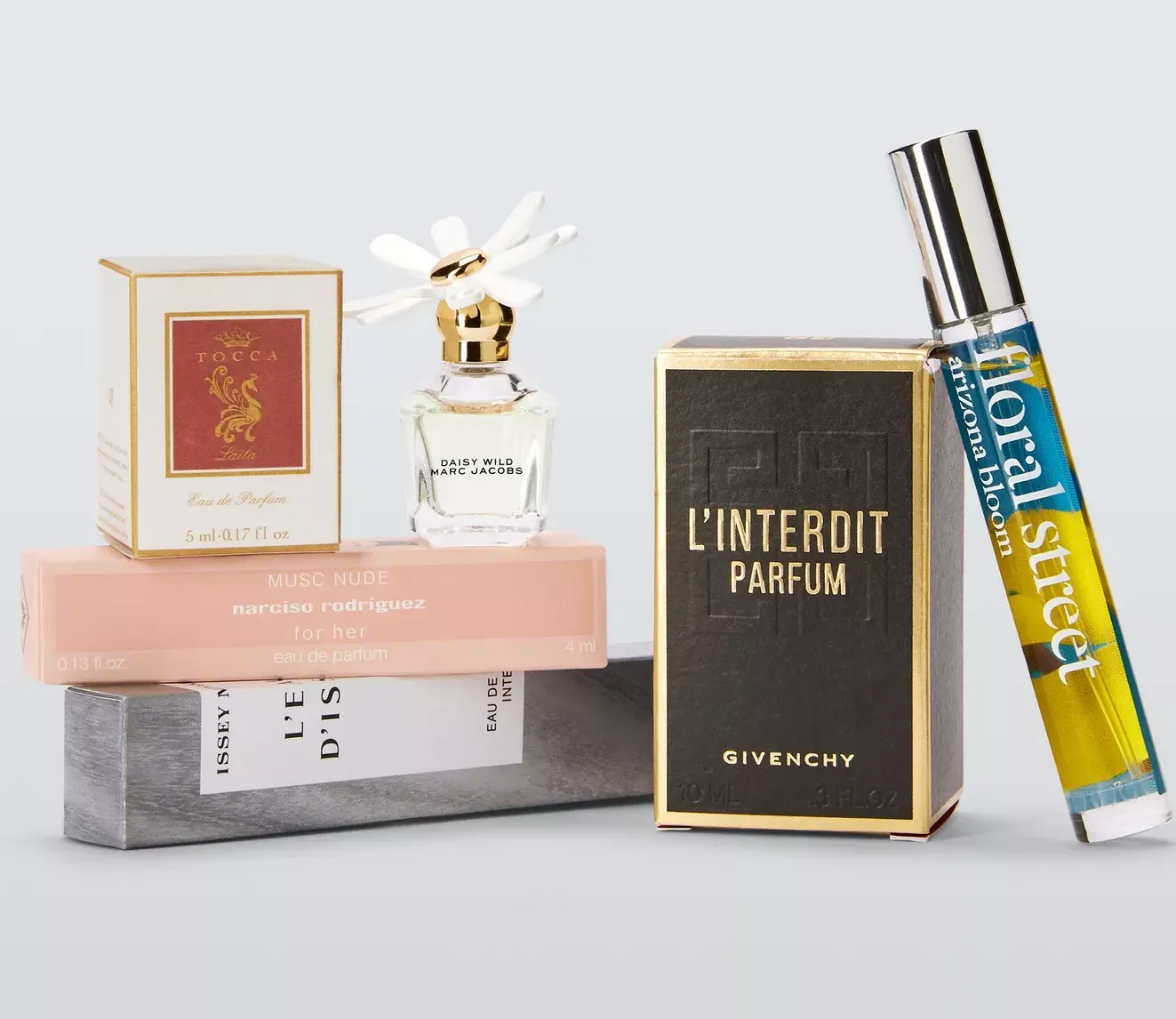 John Lewis The You Smell Good Cracker 4.webp
