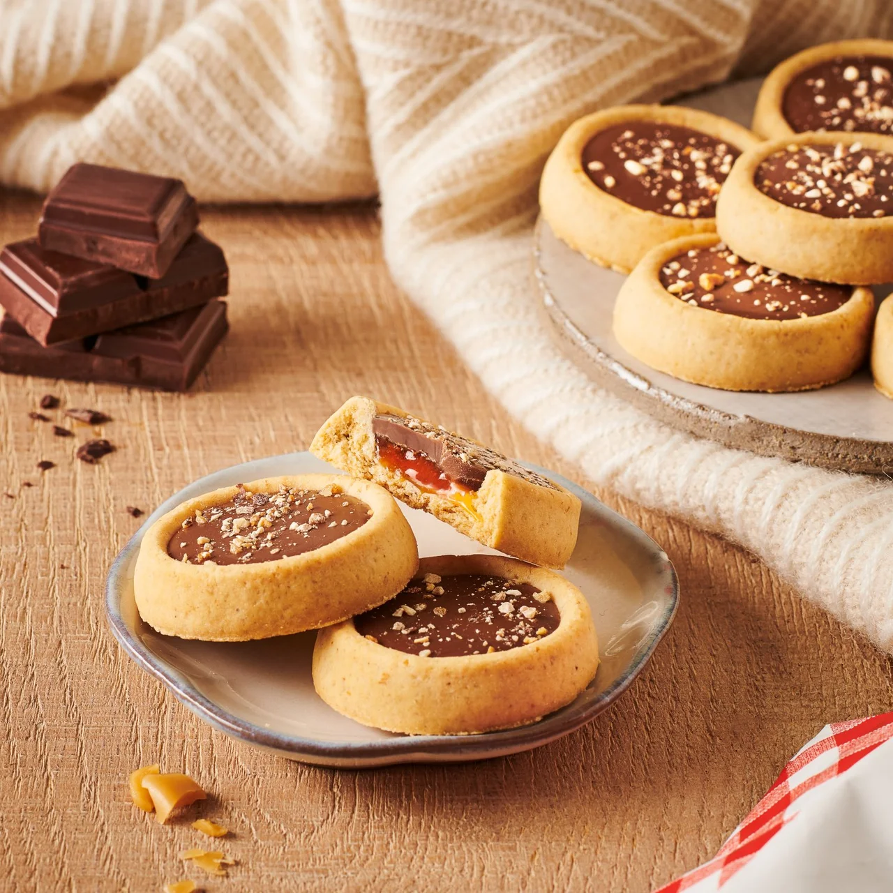 Bonne Maman Petites Chocolat Caramel Tartlettes Biscuits 250g 2.webp