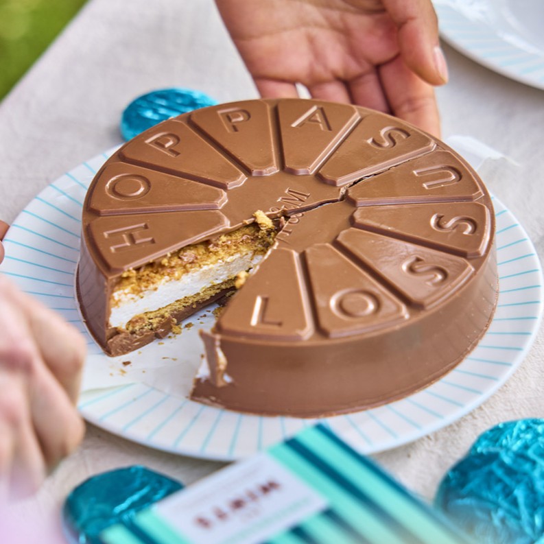 Fortnum & Mason Salted Almond Caramel Whoppalossus Biscuit Tin 400g 2.jpg