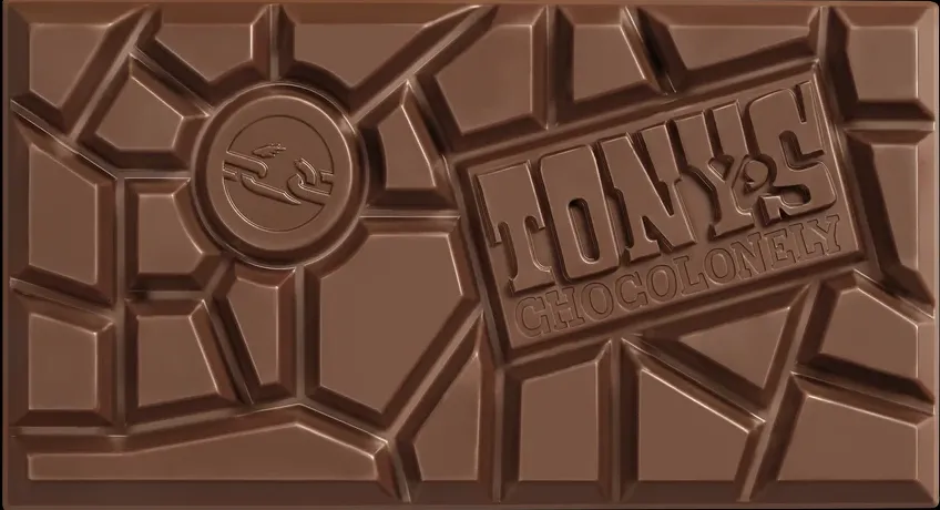 Tony's chocolonely Milk chocolate with pieces of caramel, almond, pretzel, almond honey nougat and sea salt 2.webp